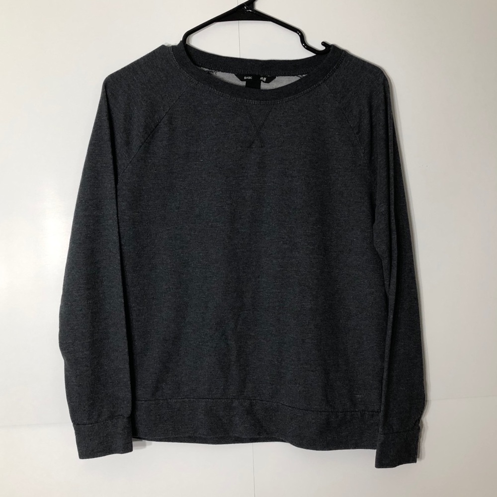 3/$20 H&M Basic Gray Sweatshirt size XS
